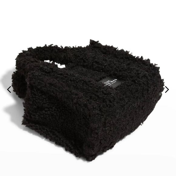 Marc Jacobs The Teddy Crossbody Tote Bag Black (mini) - Picture 3 of 11